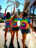 Camiseta Tie Dye com franjas
